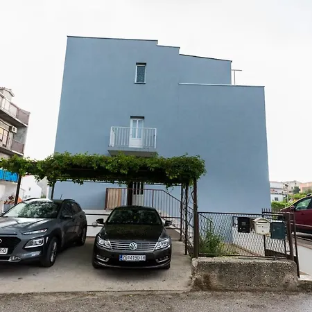 B&r Apartment