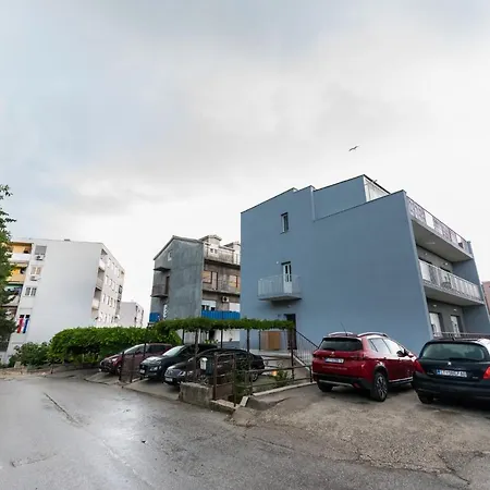 Apartment B&r Split